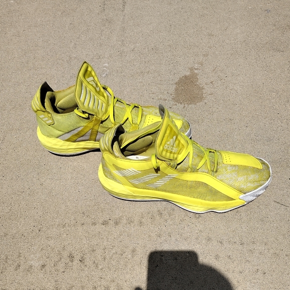 Adidas - Picture 2 of 7